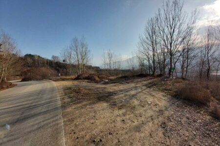 Гоце делчев 12 конгрес парцел продава